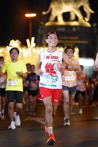 BIB: 1366, 40129, 1204
                            <button type="button" onclick="openModal(23129543)" class="btn btn-primary btn-sm float-right btn-popup" data-toggle="modal" data-target=".modal-high-quality">
                        <i class="fas fa-shopping-cart"></i> Add to Cart
                    </button>
                                            <button type="button" onclick="isThisMe(23129543, true)" class="btn btn-success btn-sm float-right btn-popup btn-isme hidden" data-toggle="tooltip" data-placement="bottom" title="นี่คือรูปของคุณใช่ไหม คลิกที่นี่เพื่อเอาเข้าอัลบั้ม">
                        <i class="fas fa-plus"></i> Add to album
                    </button>
                    <button type="button" onclick="isThisMe(23129543, false)" class="btn btn-warning btn-sm float-right btn-popup btn-isnotme hidden">
                        <i class="fas fa-ban"></i> Remove from album
                    </button>